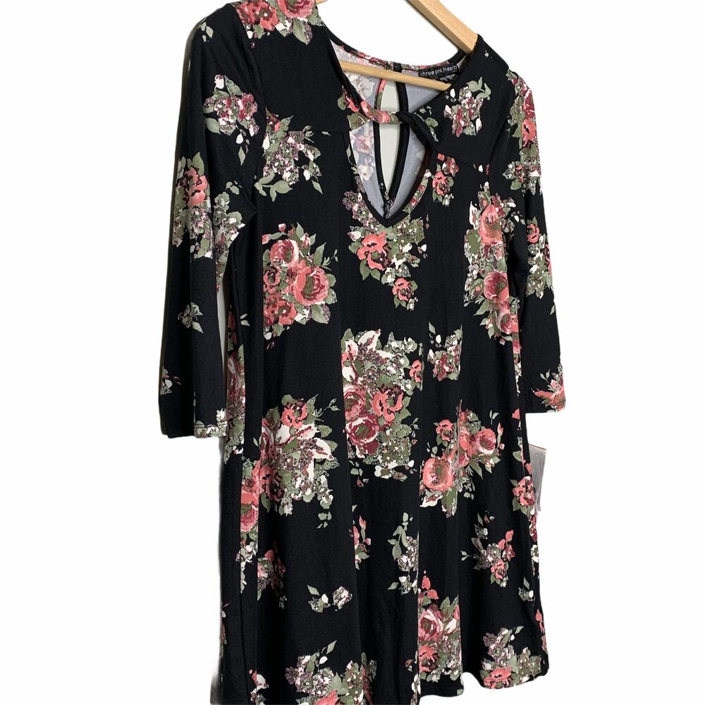 Three Pink Hearts Tunic Top Floral Small